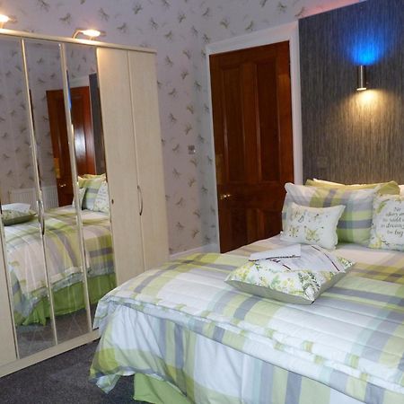 Muirholm Bed And Breakfast Πέισλι Εξωτερικό φωτογραφία